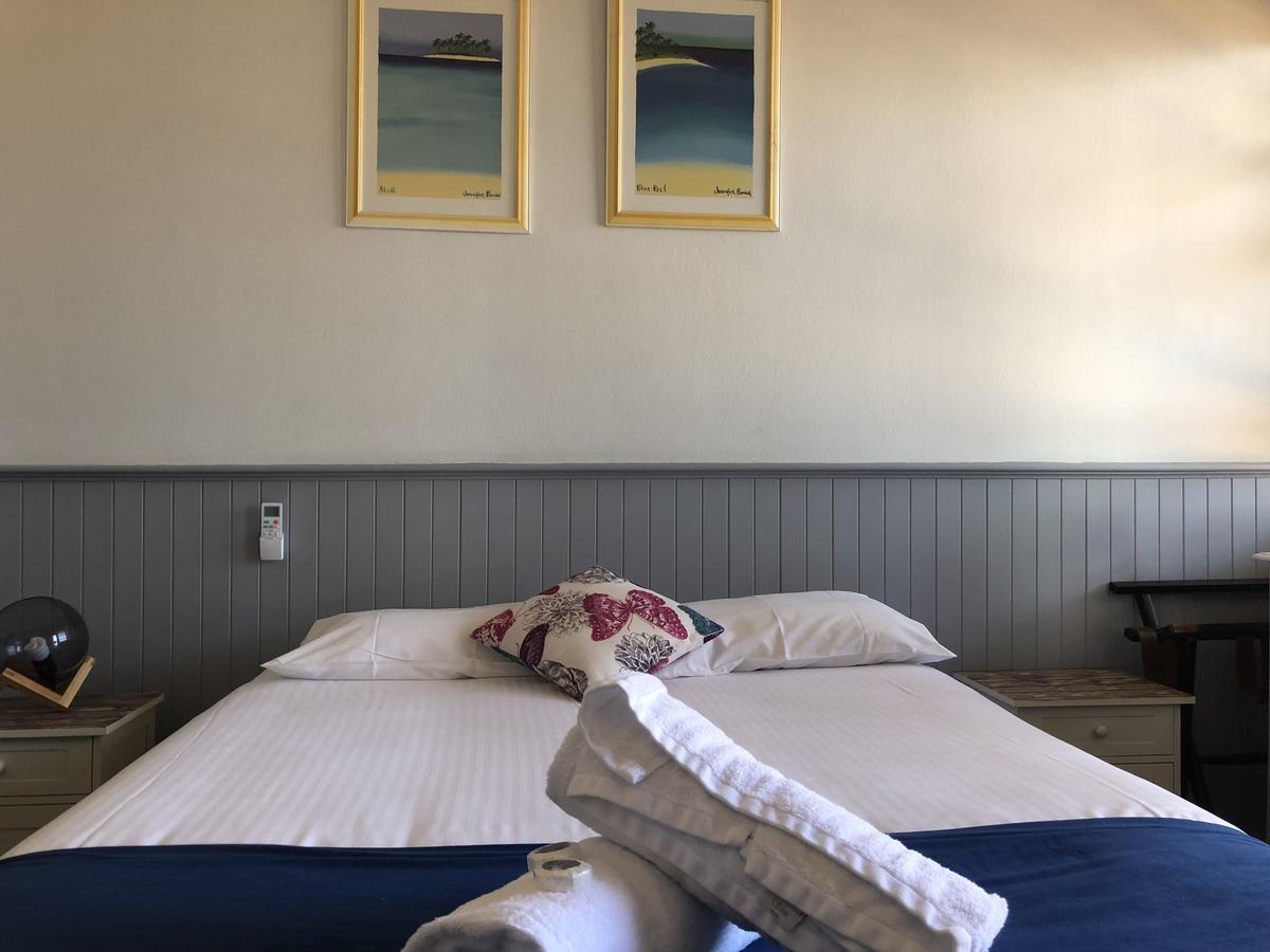 Squid'S Ink Motel Belmont Exterior photo